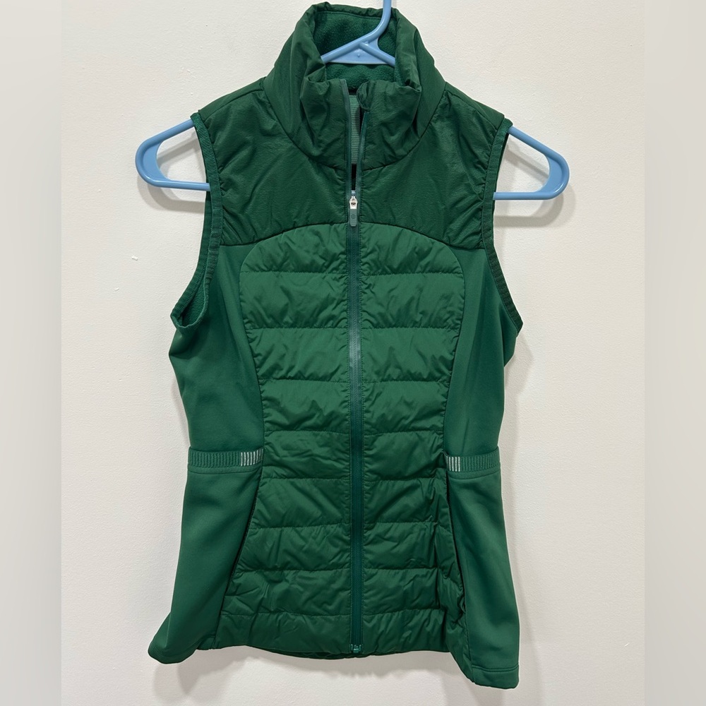 Lululemon Vest Down For It All Size 4 Everglade Green 100% Down Full Zip - Picture 1 of 10